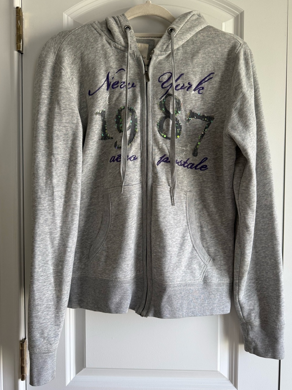 Aeropostale Light Gray Zip-Up Hoodie w. Sequin '1987' Graphic, c. 2009, L, EUC!